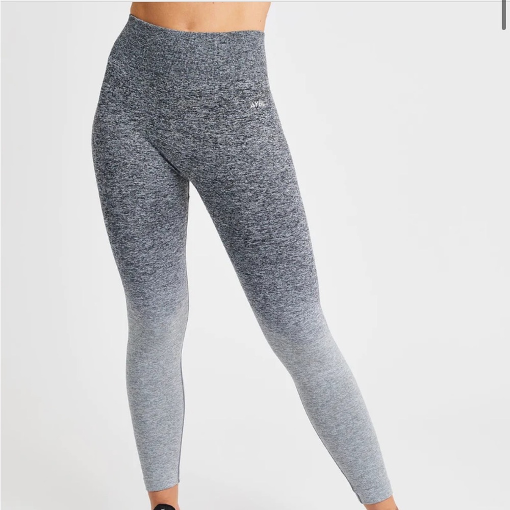 AYBL PULSE OMBRÉ SEAMLESS LEGGINGS